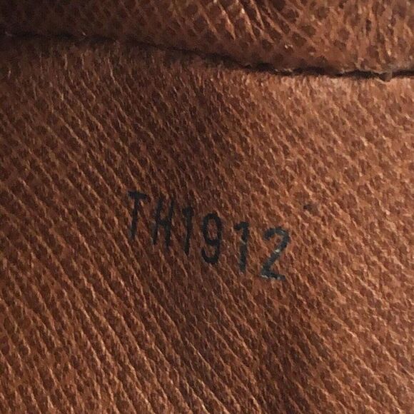 LOUIS VUITTON Chantilly MM M51233 Monogram TH1912 Shoulder Bag - Picture 8 of 14